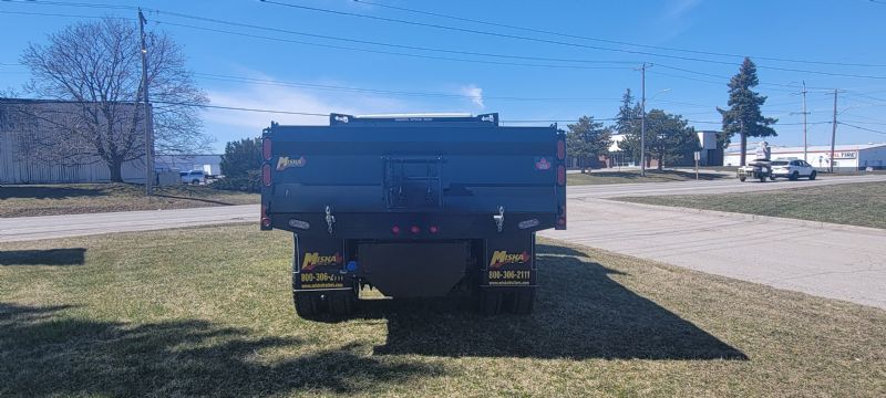 2024 Peterbilt 536 Dump Truck