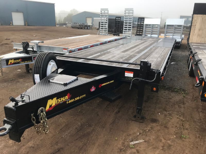 15-Ton Hydraulic Dovetail Tandem Dually 102" x 21' + 9'