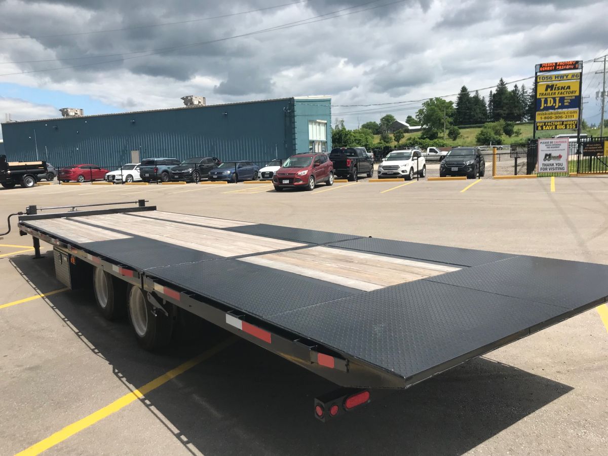 Hydraulic Tilt Trailers - 12 Ton Hydraulic Dove Tail Tandem Dually