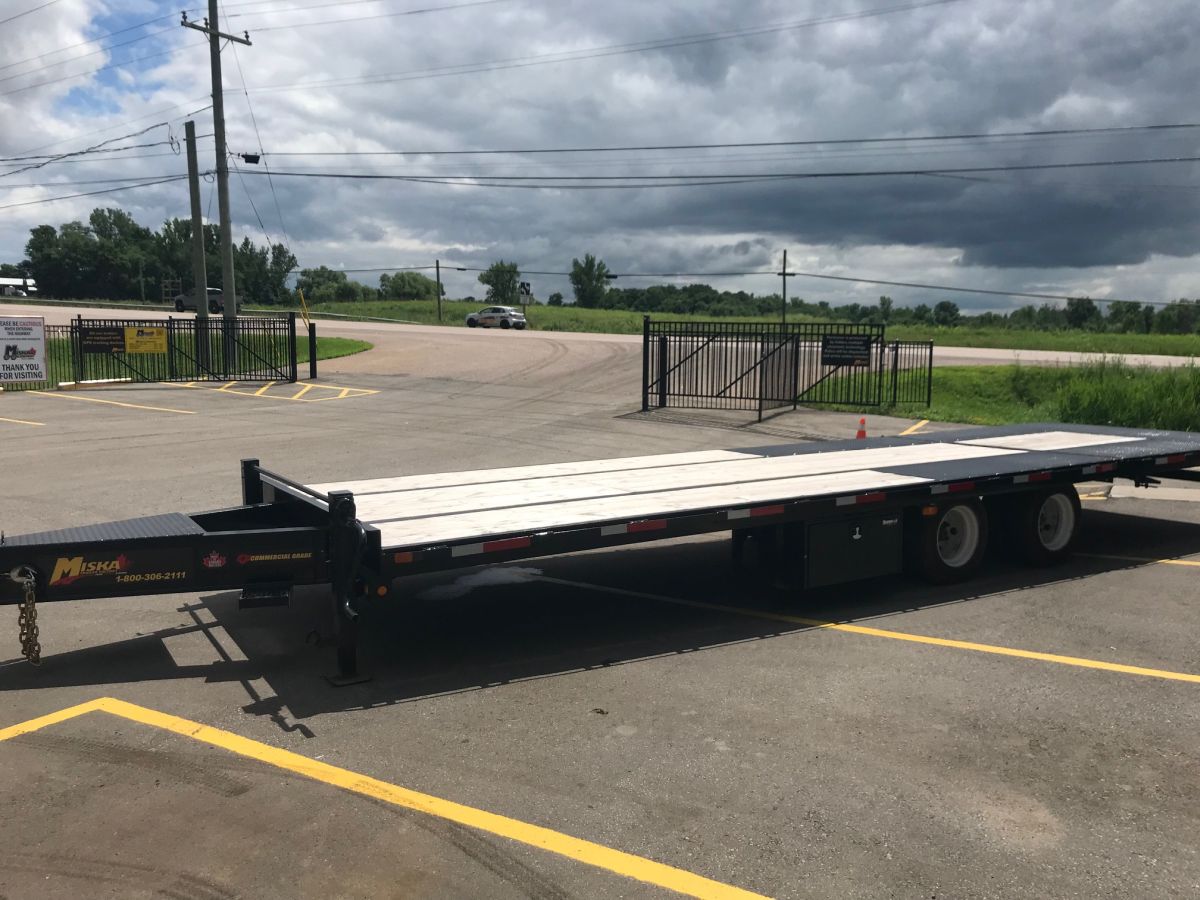 Hydraulic Tilt Trailers - 12 Ton Hydraulic Dove Tail Tandem Dually