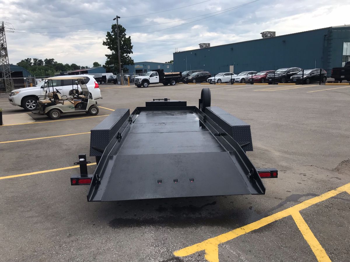 Low Bed Floats - 10 Ton Drop Deck