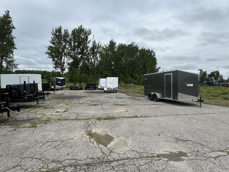 7 Ton Equipment Float Trailer w/ Contractor Package